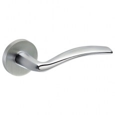 Juego Manivela con Roseta 807 R8 Soft Cromo Brillo Cromo Satinado