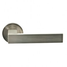 Manivelas con roseta - Juego Manivelas con Roseta Cúbica Aluminio Níquel Satinado